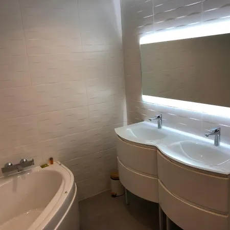 Jouy-Aux-Arches : 10Km Metz - Appartement Renove Duplex 75M2 - Proximite A31 Et Toutes Commodites Exterior photo