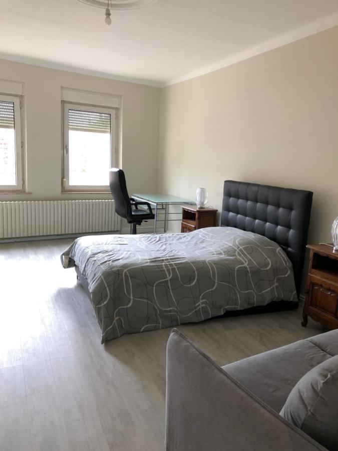 Apartment : 10km Metz - Renove Duplex 75m2 - Proximite A31 Et Toutes Commodites