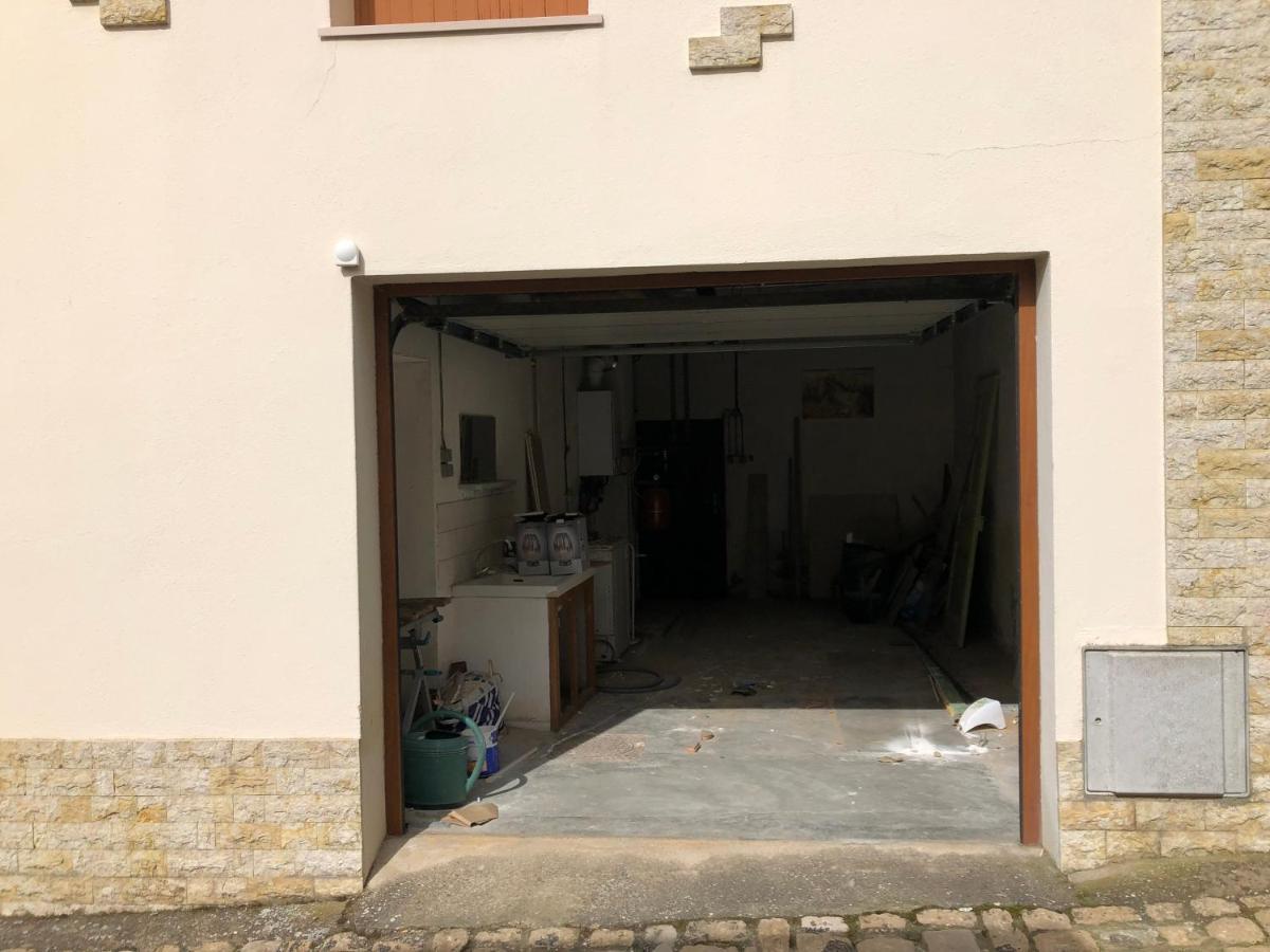 : 10km Metz - Renove Duplex 75m2 - Proximite A31 Et Toutes Commodites Apartment *